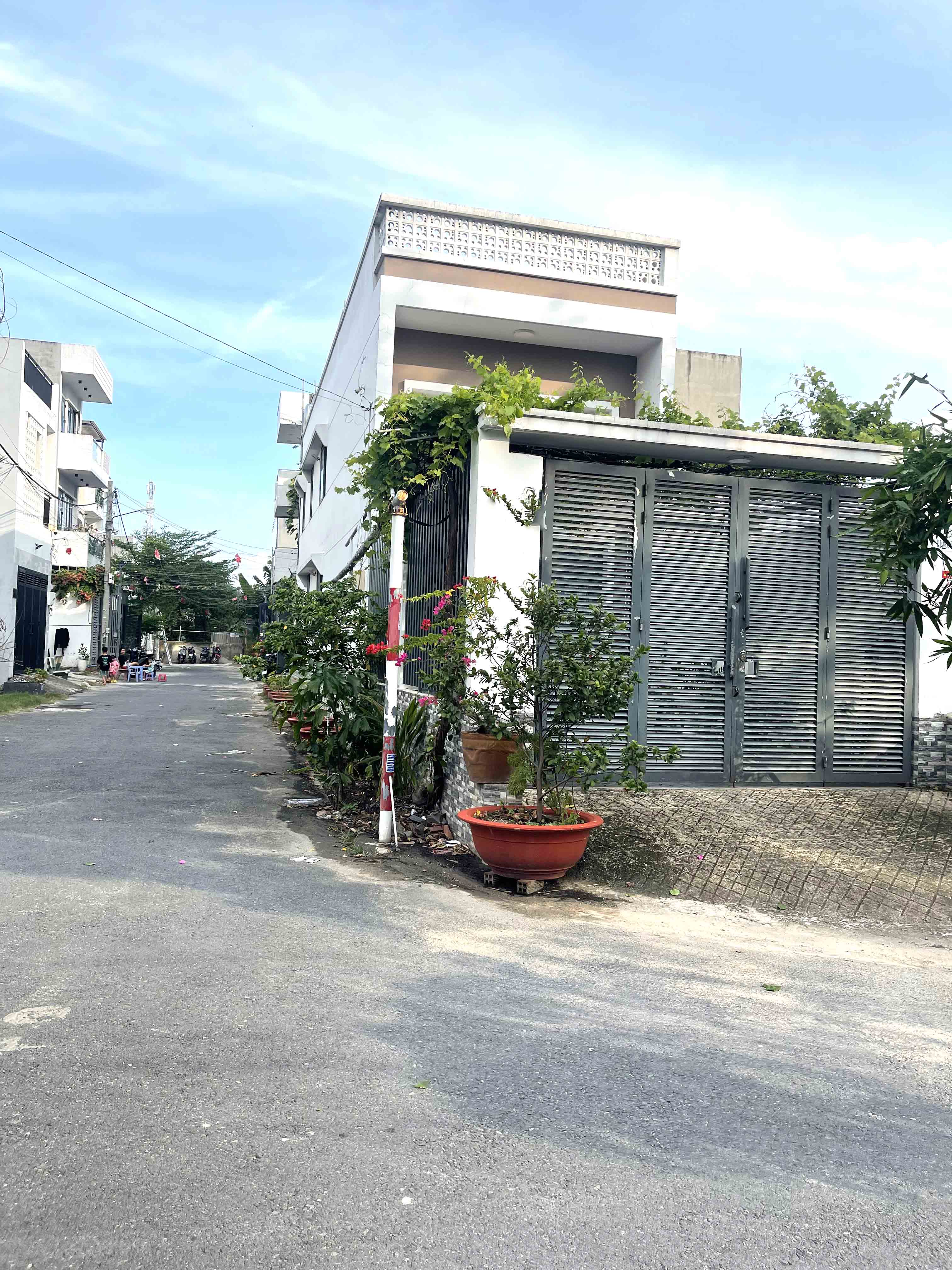 Bán Nhà 2 Tầng 108m2 – Lô Góc Hẻm Xe Tải – Ngay Ngã Tư Bình Phước – Giá Cực Tốt Chỉ 6.5 Tỷ - Ảnh 1